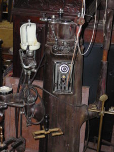 dental apparatus (front)